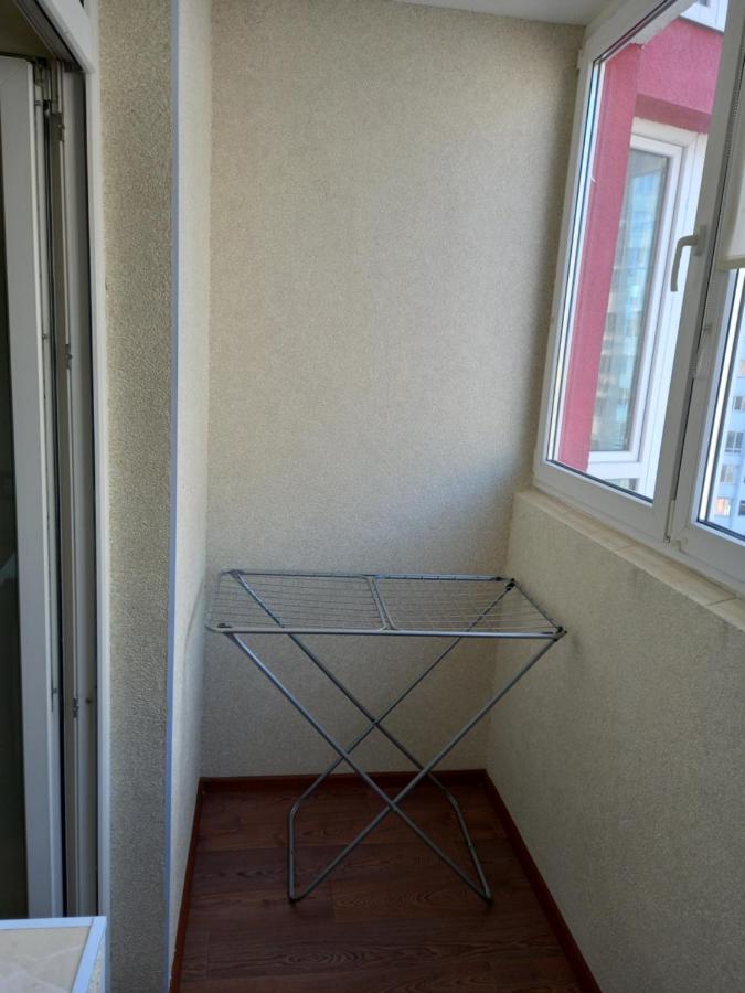 Smart Apartments Drahomanova 2А Kiev Eksteriør billede