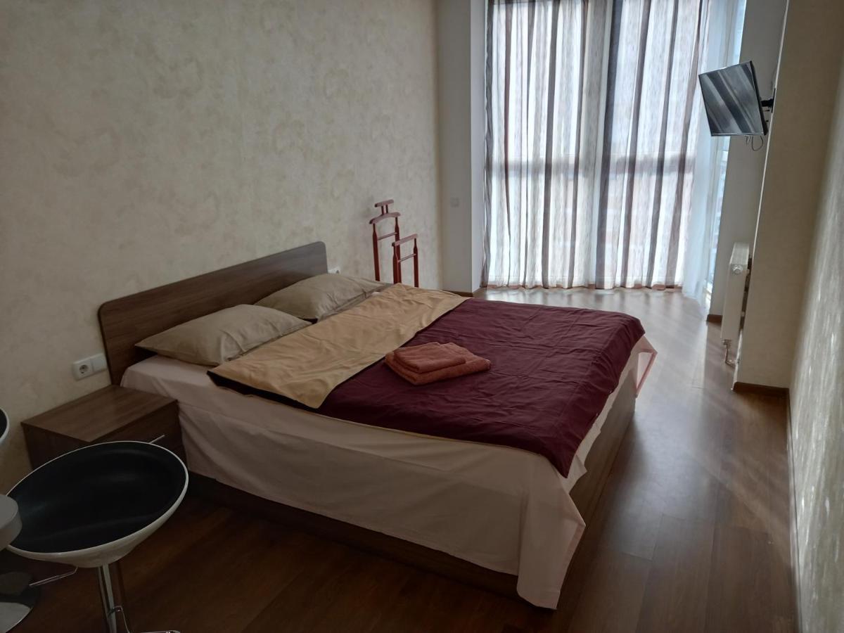Smart Apartments Drahomanova 2А Kiev Eksteriør billede